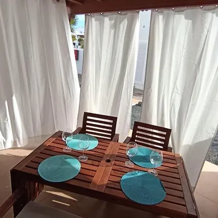 Belharra. En Urbanización Con Piscina. Apartamento